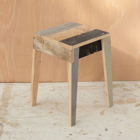 Scrapwood Stool High Gloss - K 38