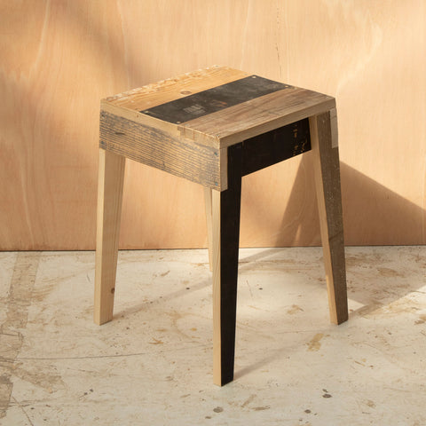 Scrapwood Stool High Gloss - K 59