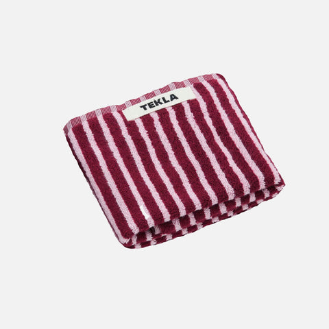 Bath Towel Red and Rose