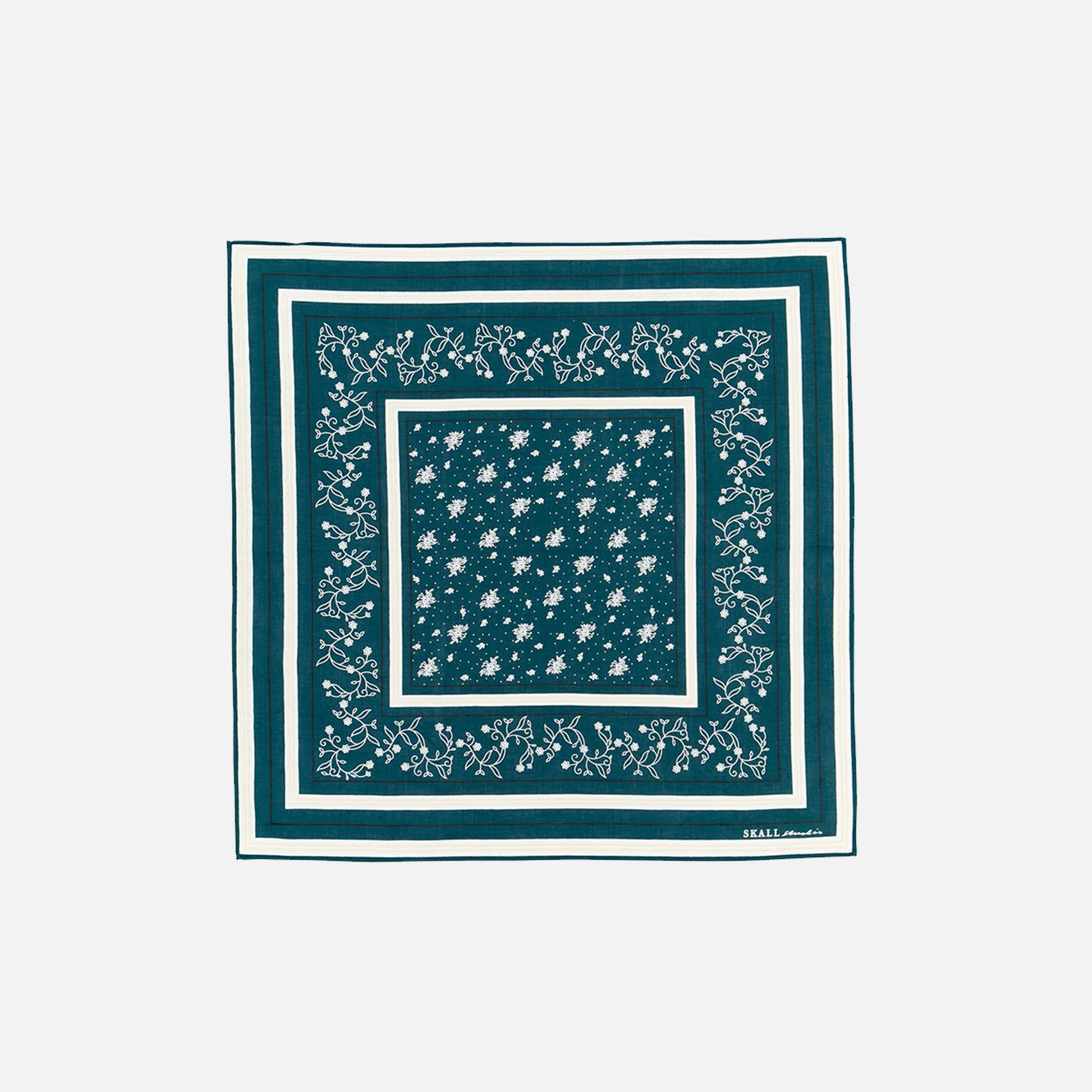 Classic Scarf 55x55 Pine Green
