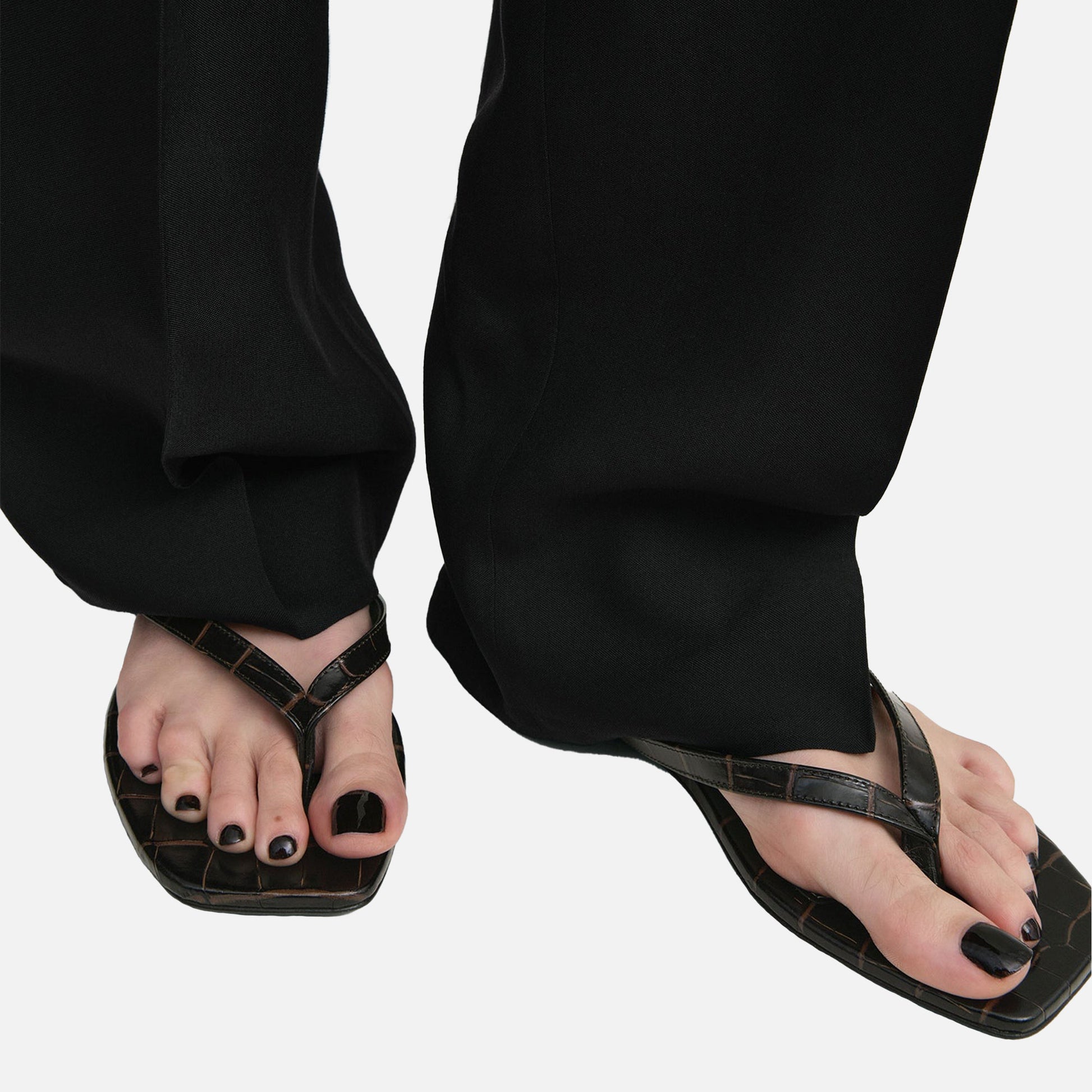 Croco-Embossed Flip Flops Dark Brown