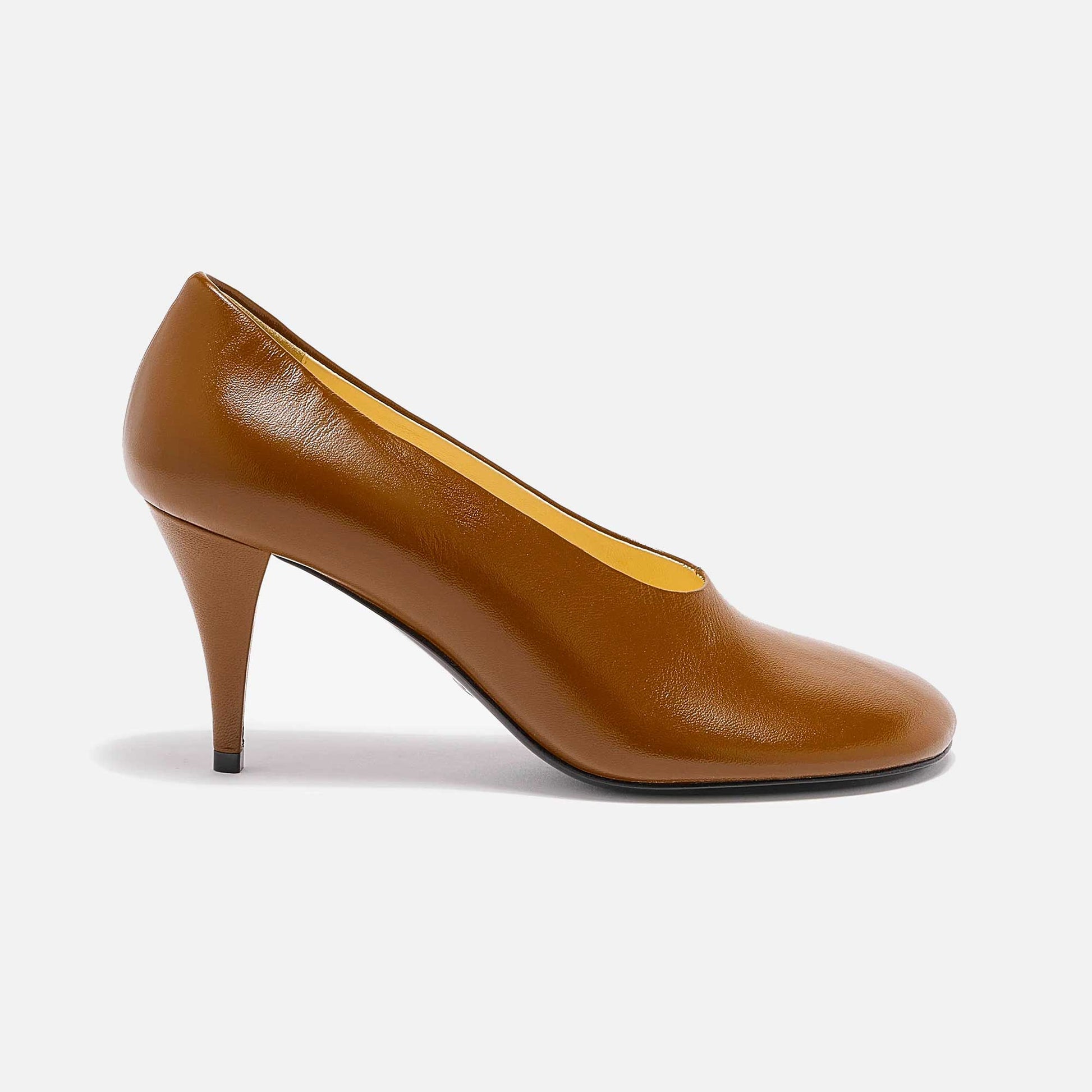 Glove Heels Mud