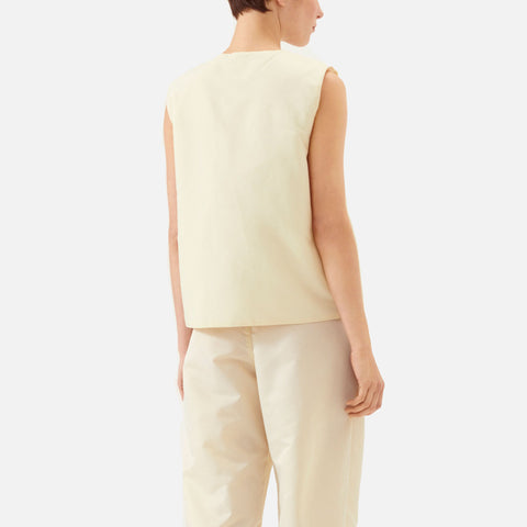Halle Tech Nylon Vest Creme