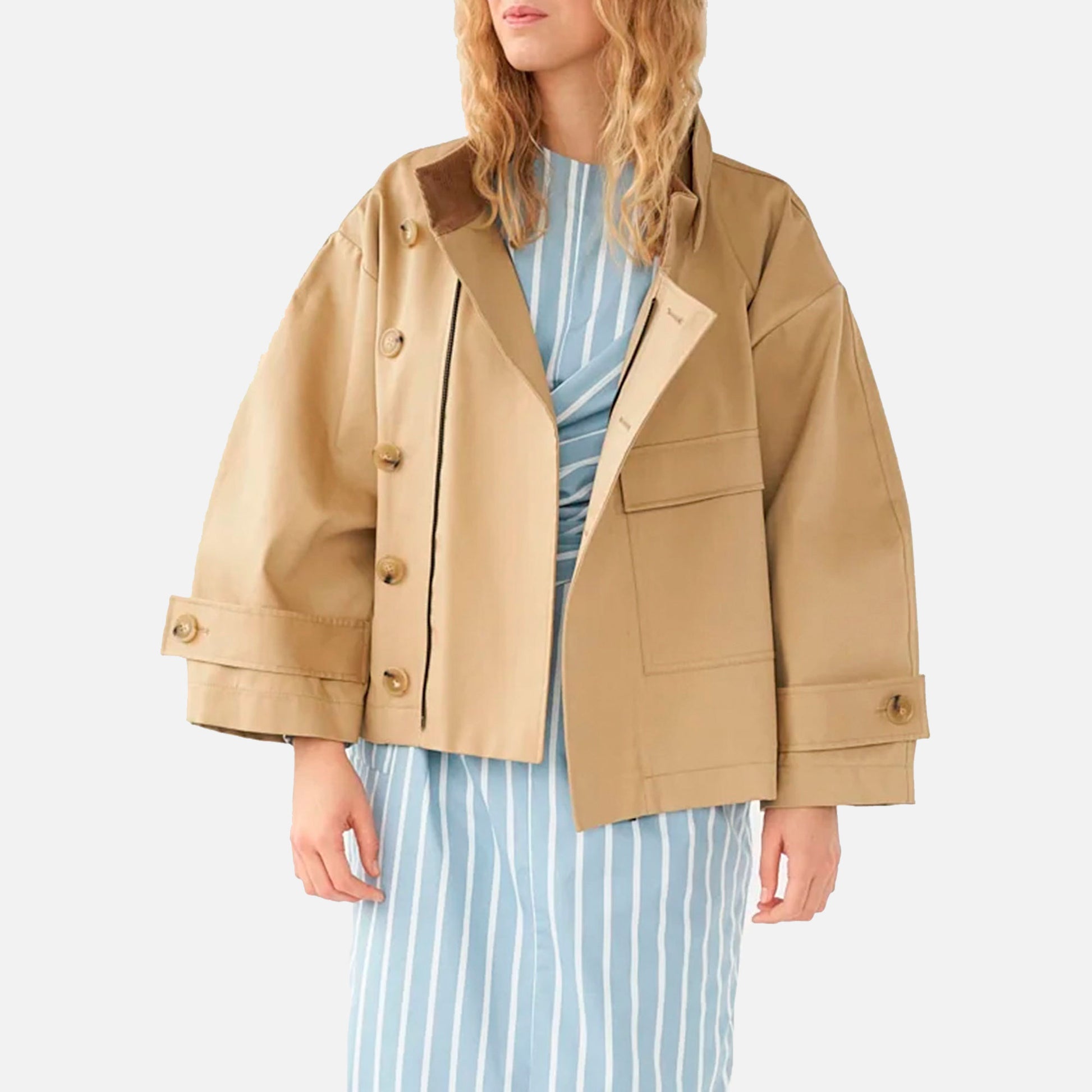 Water Resistant Jacket Beige