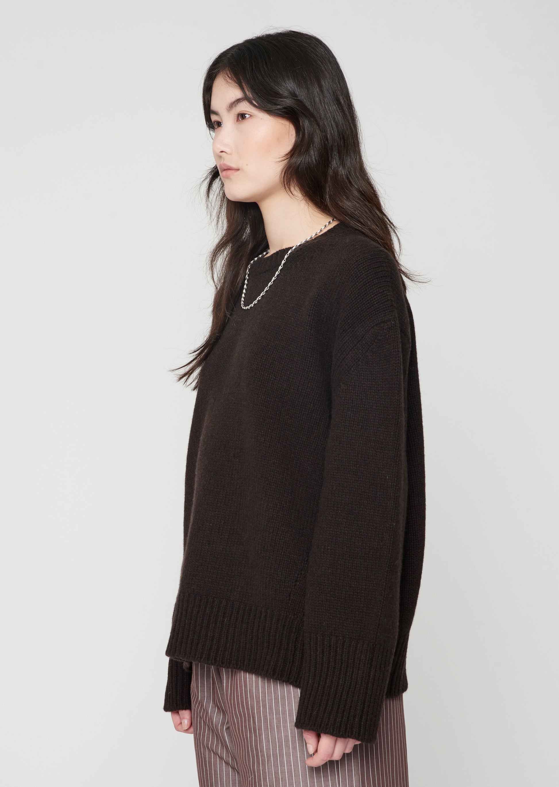 Colin Crewneck Sweater Chocolate