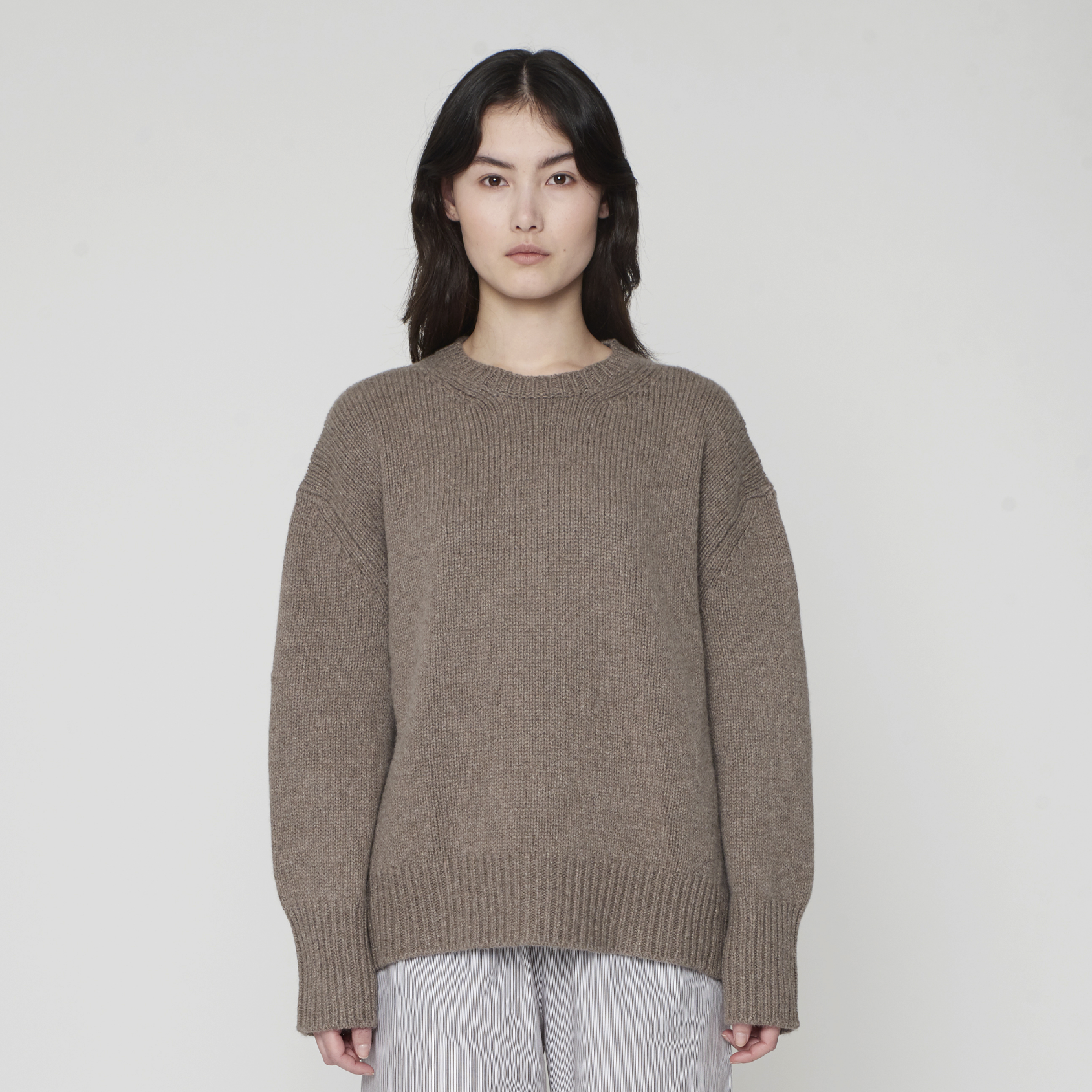 Colin Crewneck Sweater Light Brown