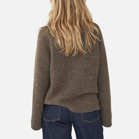 Brushed Wool Knit Brown