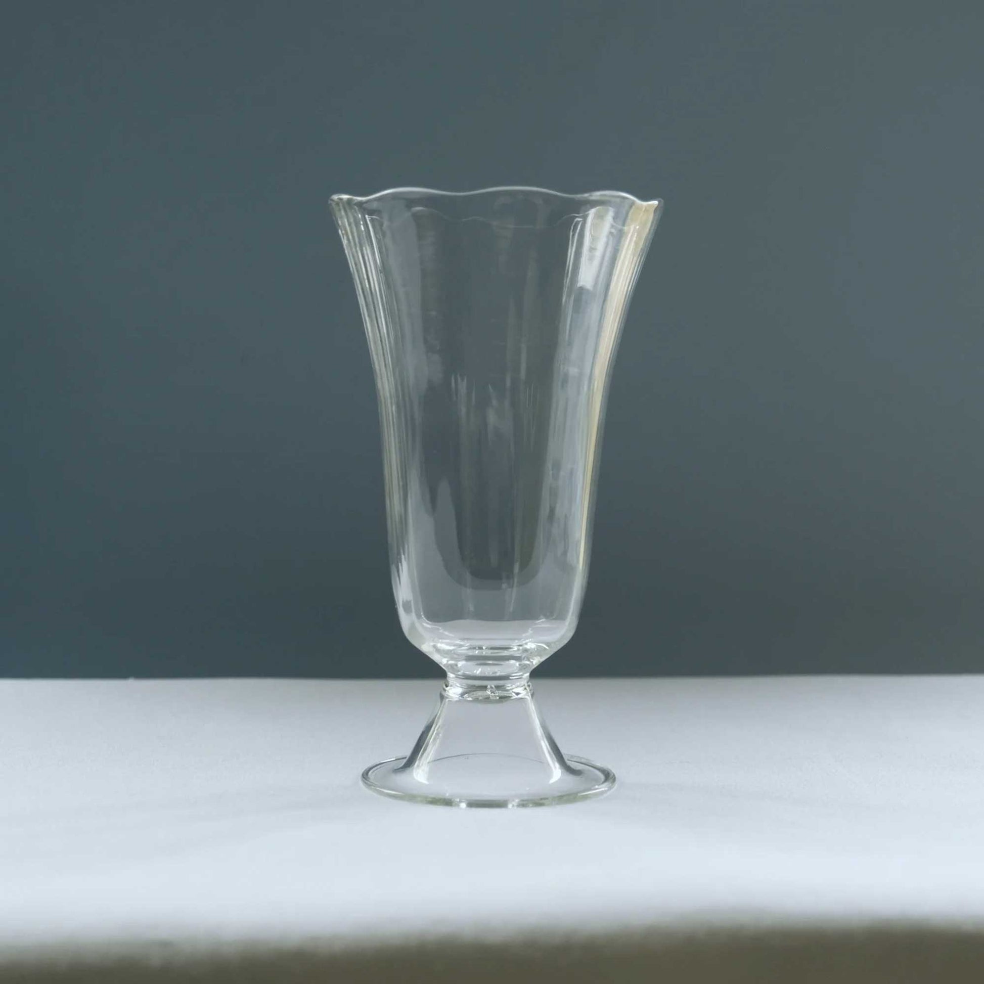 Alban Tulip Vase