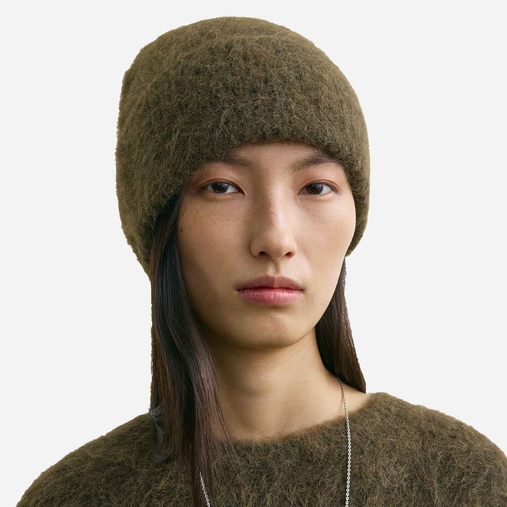 Alpaca Knit Beanie Pepper