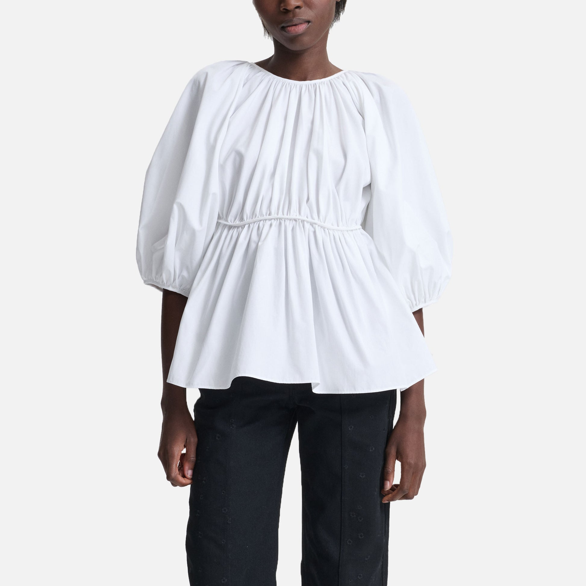 Amo Top White