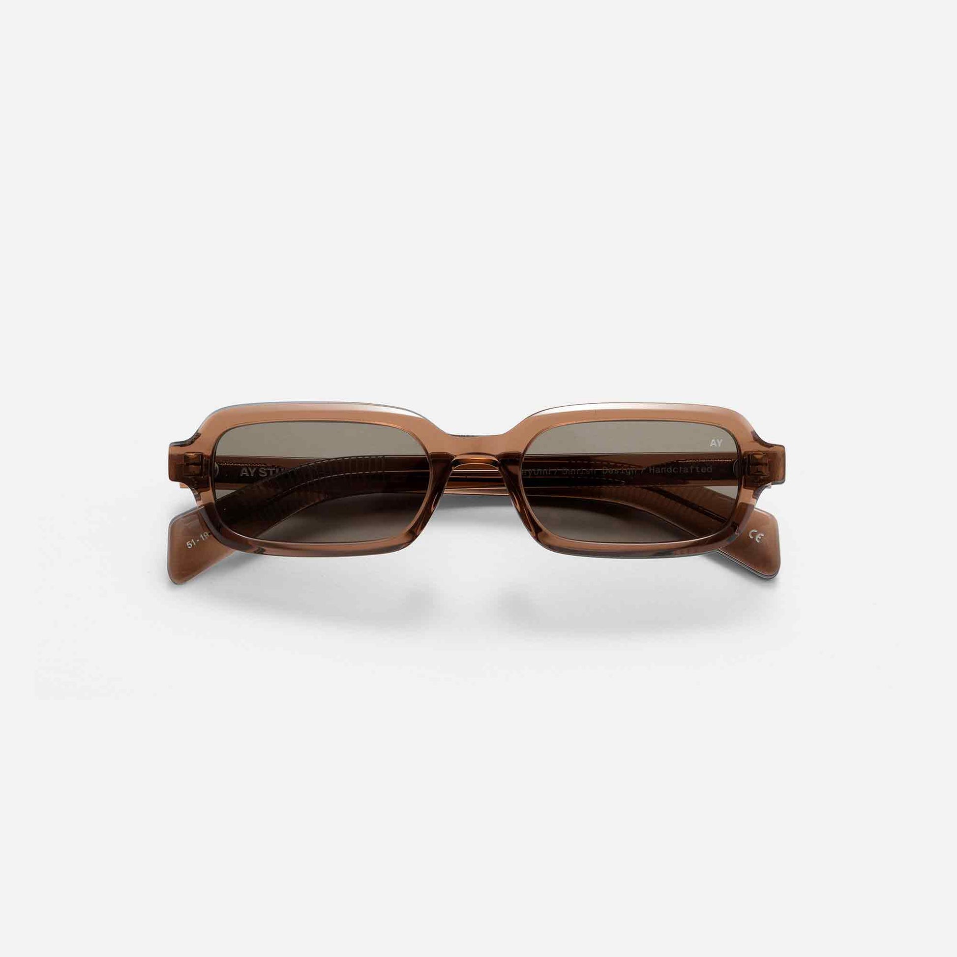 Beyond Sunglasses Transparent Coffee Brown