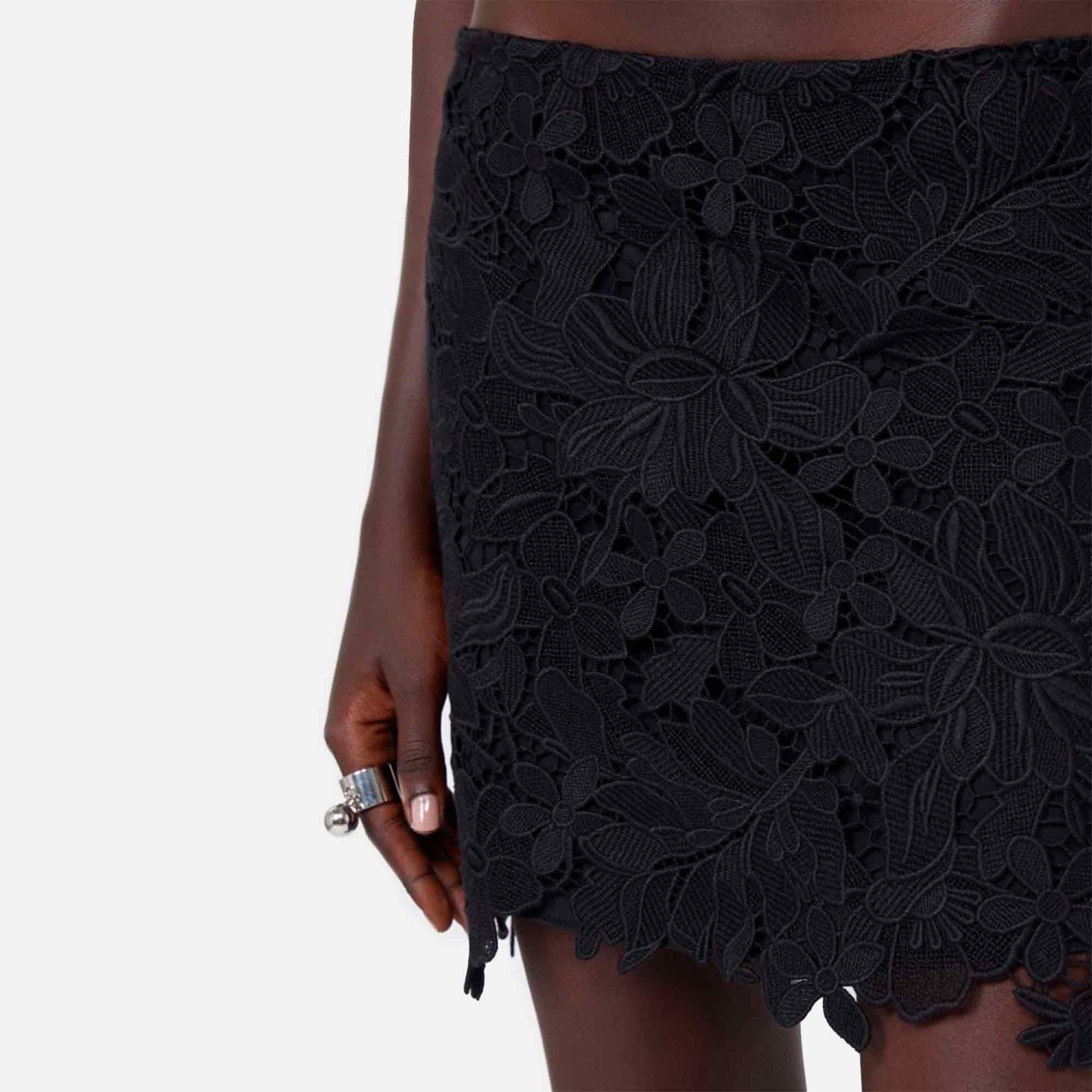 Bora Lace Skirt Black