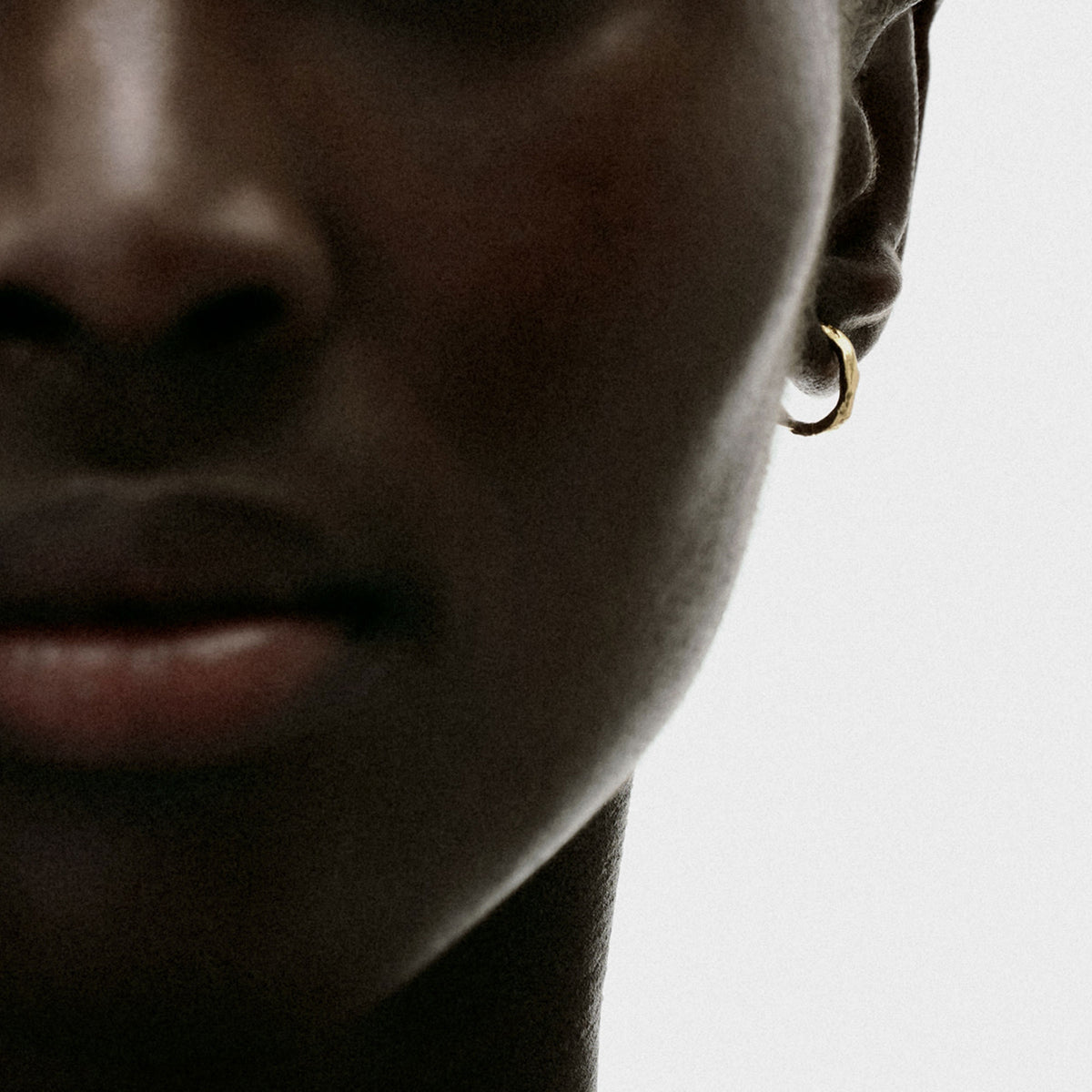 Christina Hoop Solid Gold