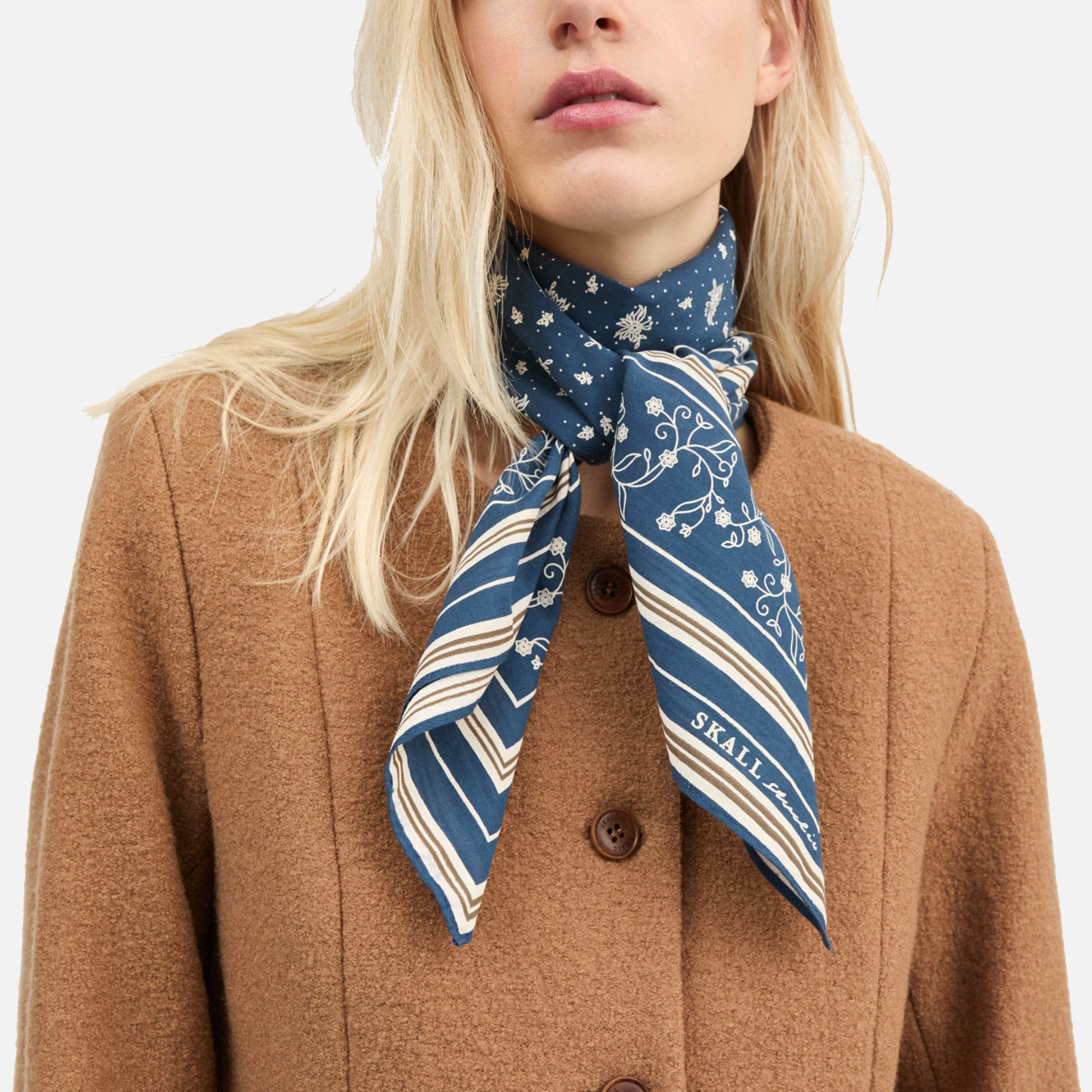Classic Scarf 90x90 Dark Navy
