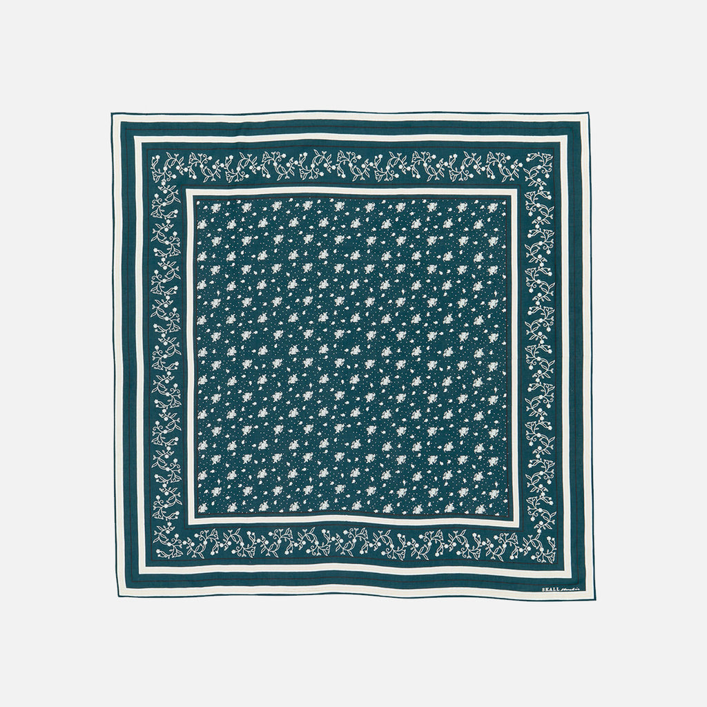 Classic Scarf 90x90 Pine Green