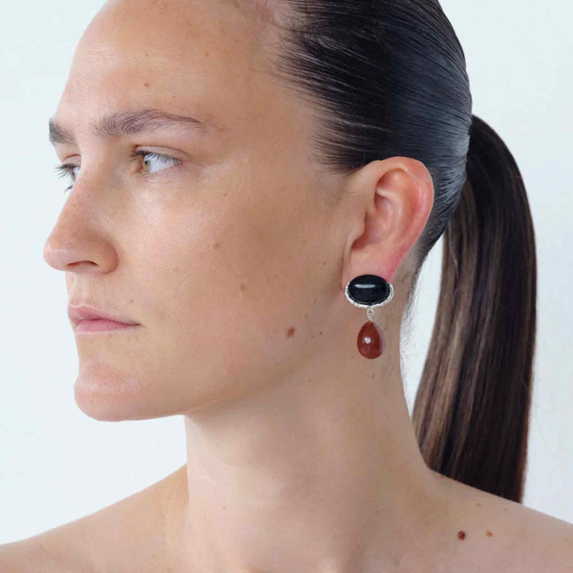 Embleme Black Cherry Earrings