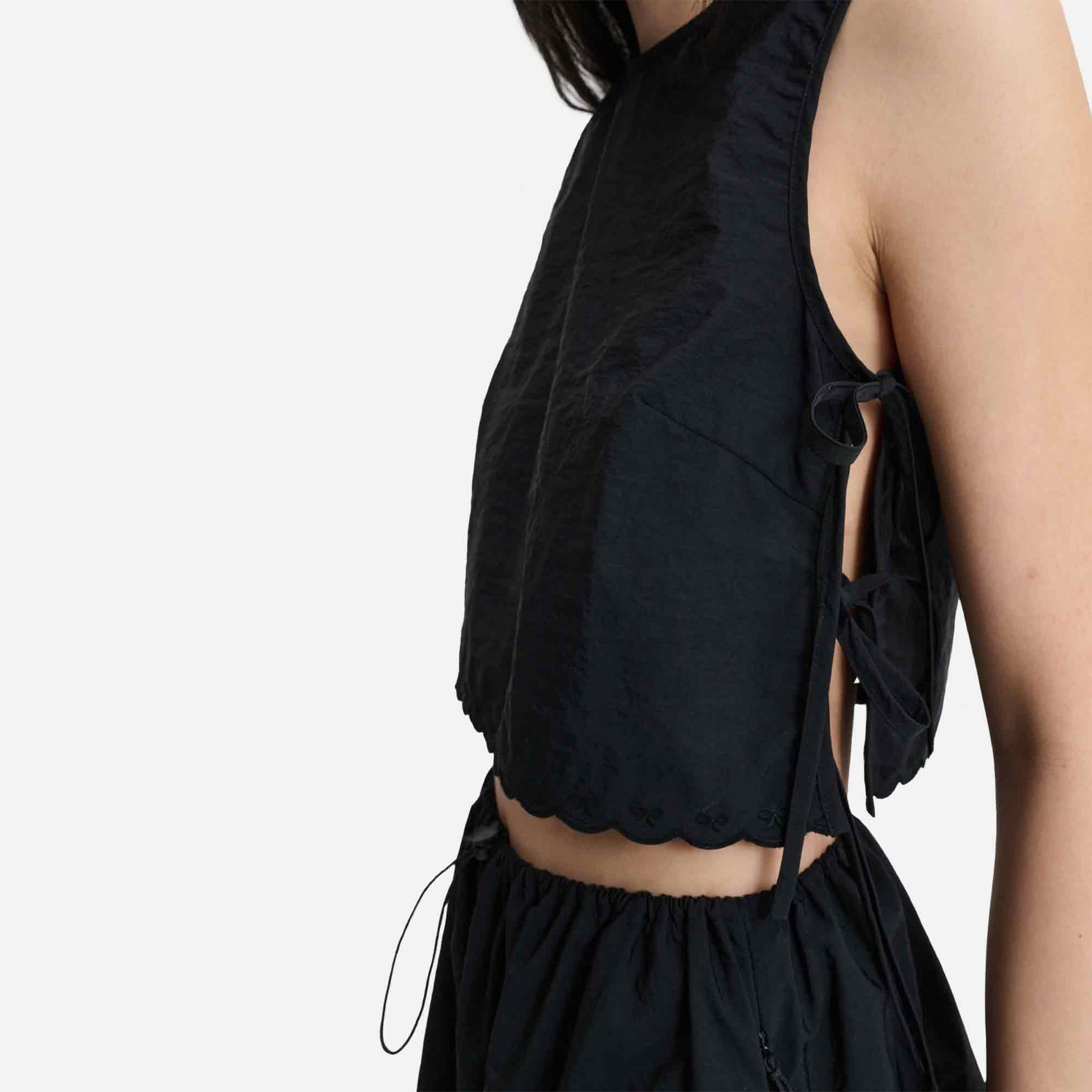 Feeba Top Black