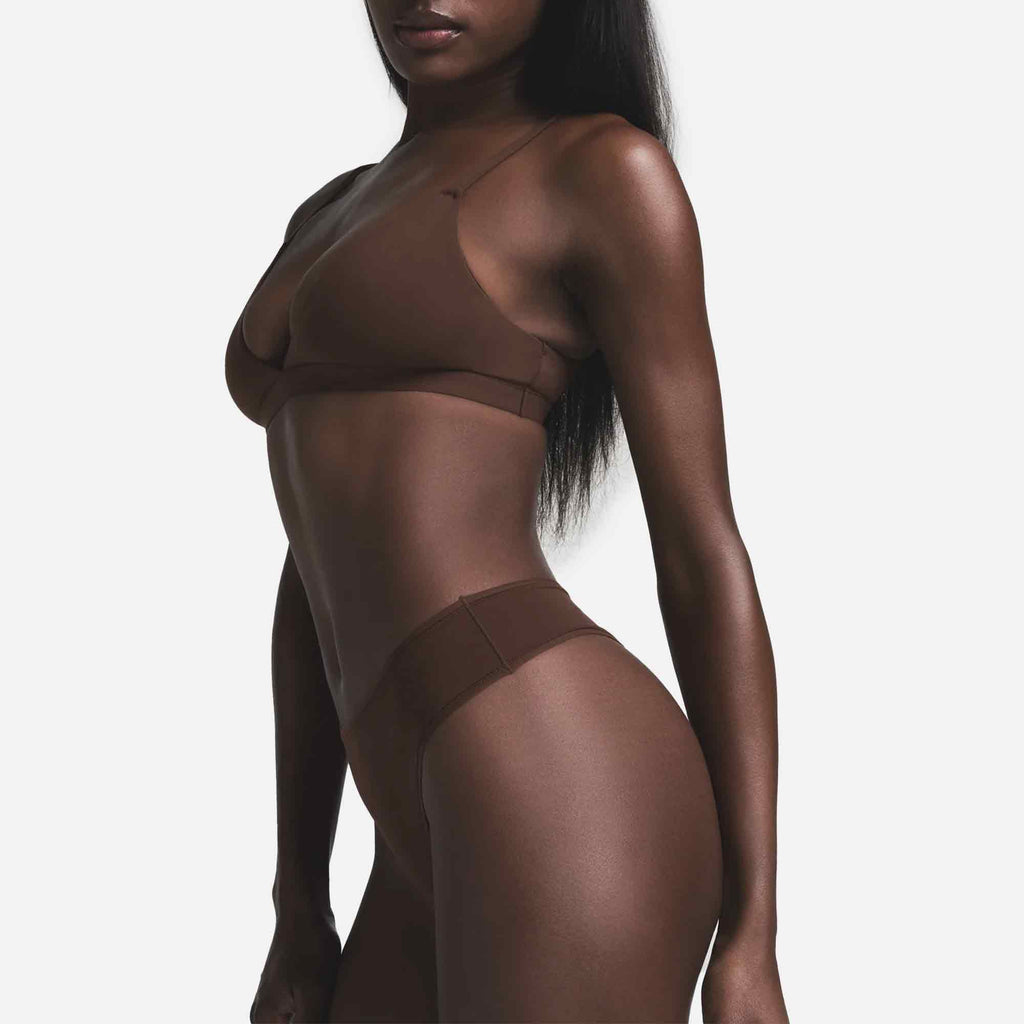 Fits Everybody Thong Cocoa