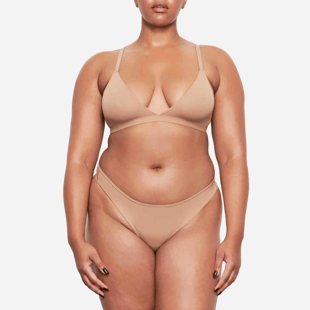 Fits Everybody Triangle Bralette Sienna