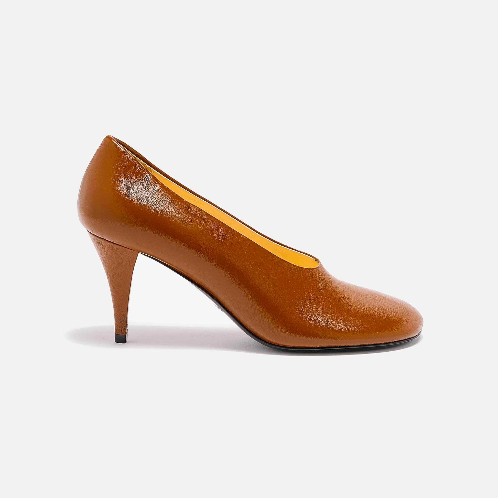 Glove Heels Mud