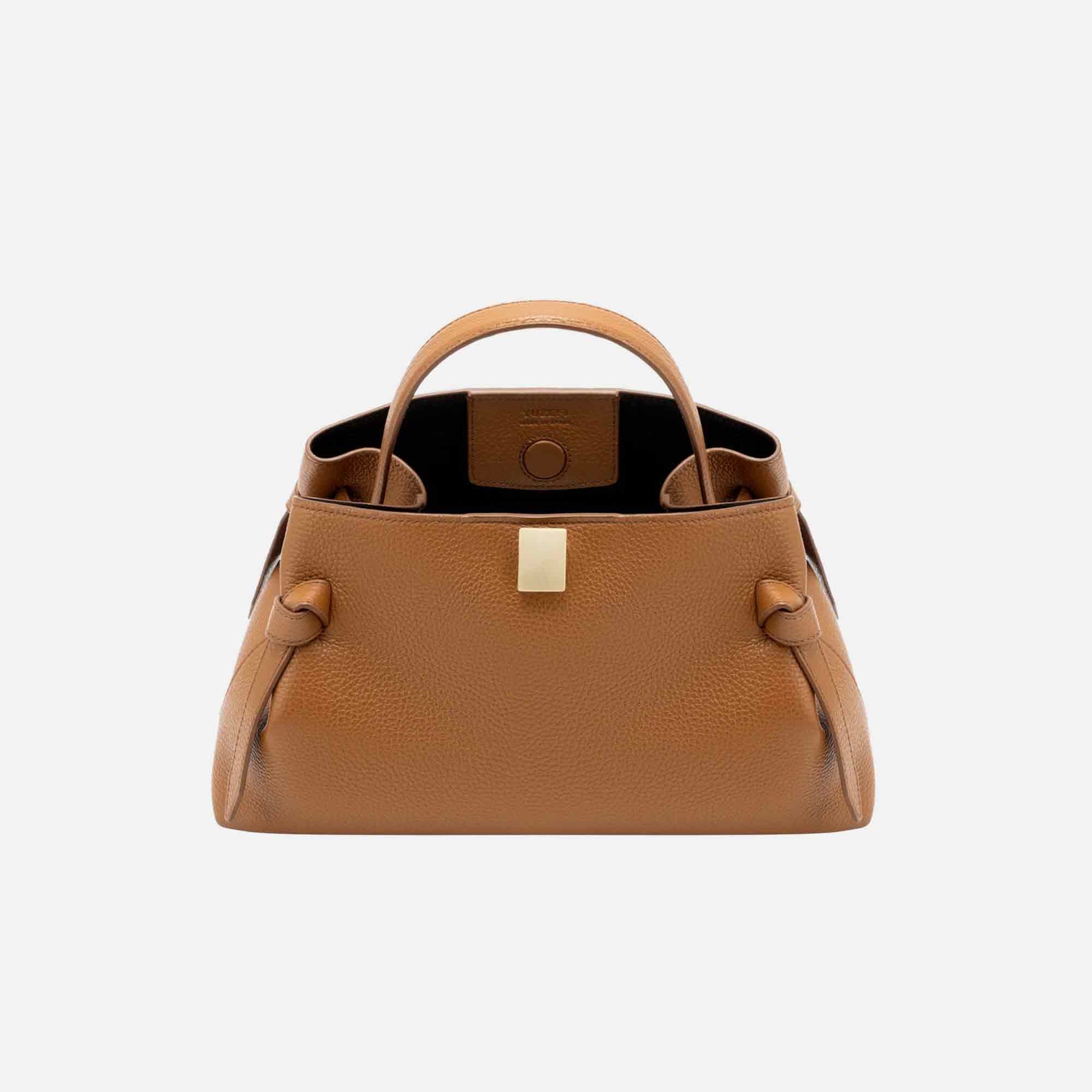 Gyoza Bag Grained Leather Hazel