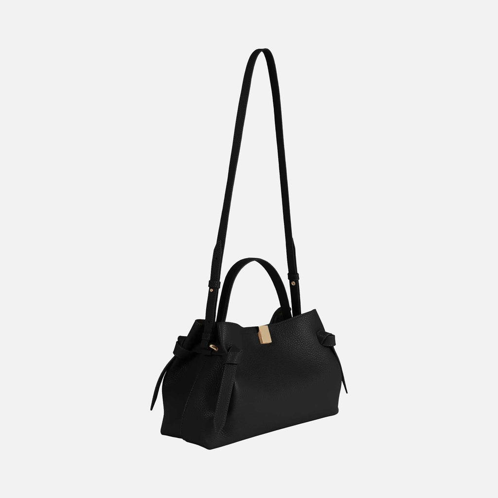 Gyoza Bag Grained Leather Black