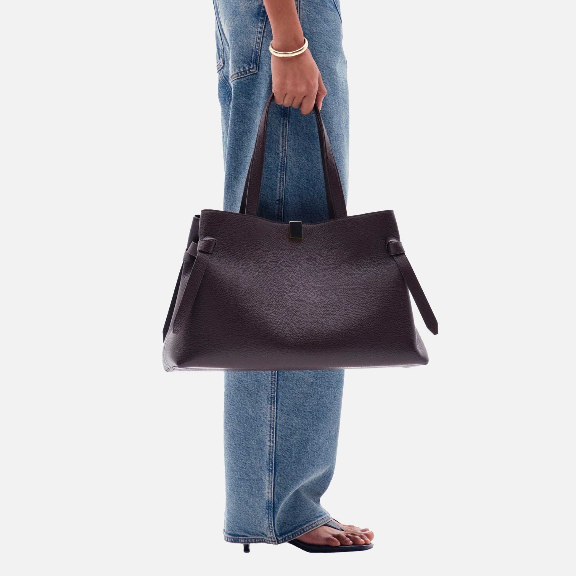 Gyoza Tote Bag Grained Leather Espresso