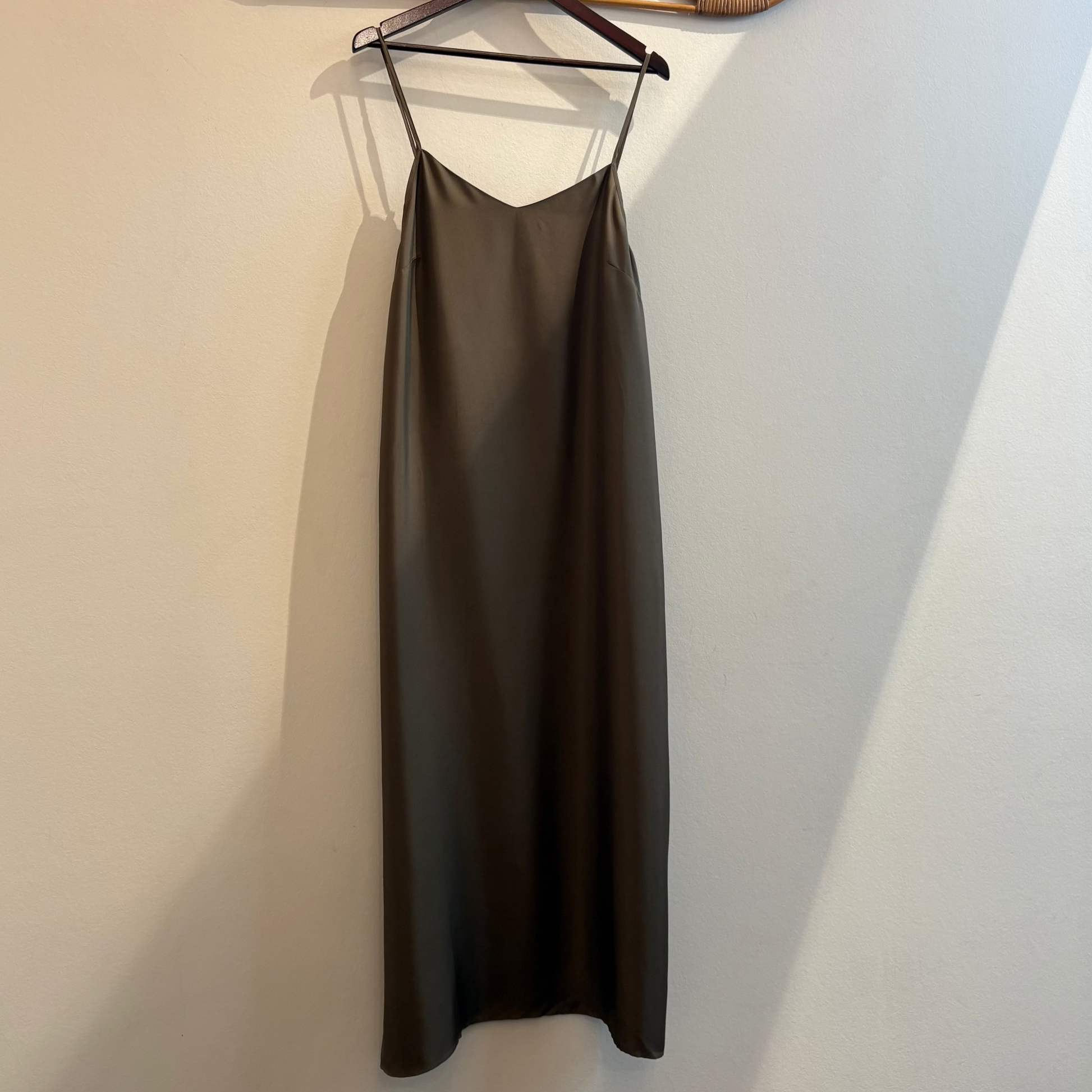 Dean Silk Dress Stone Grey