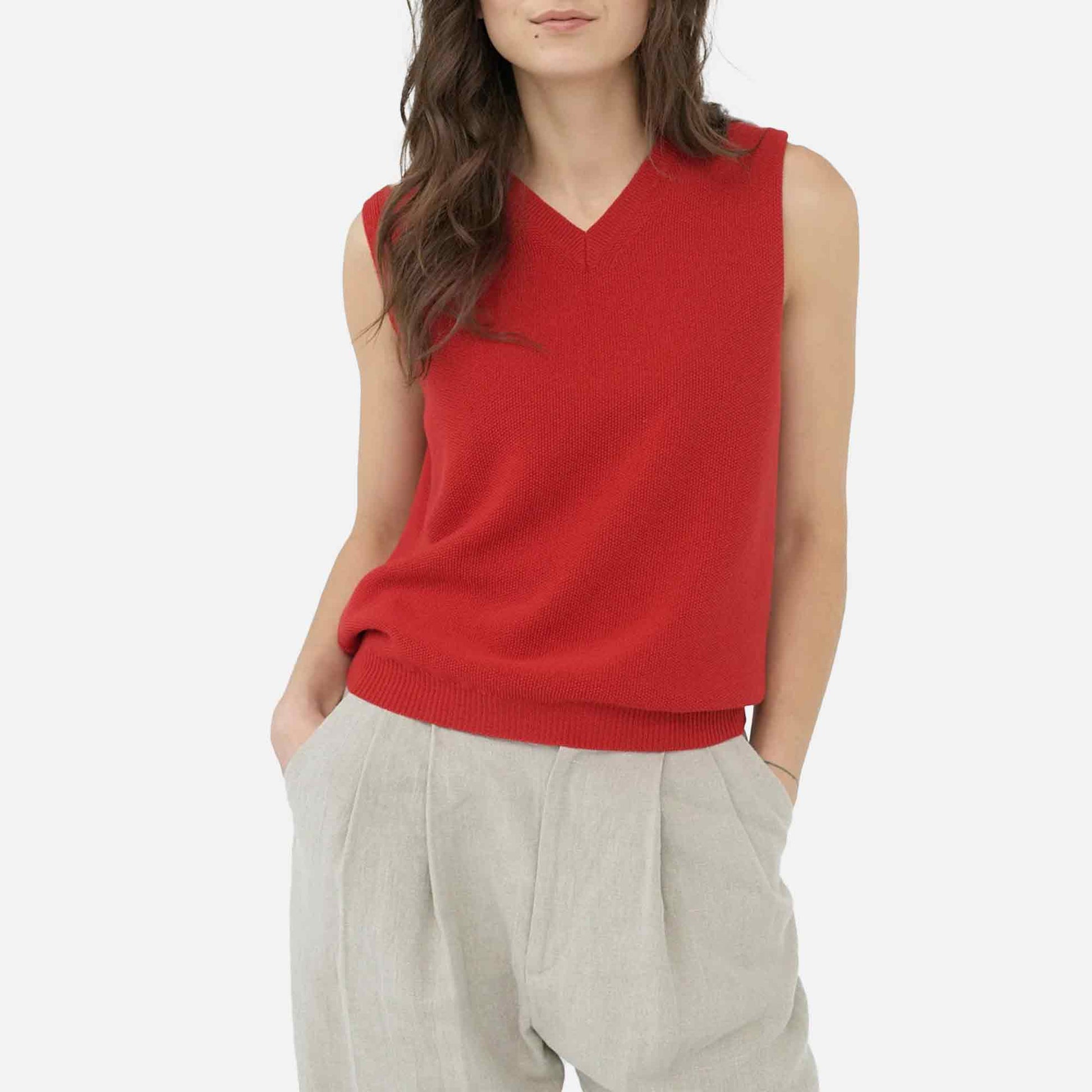 Merino Knit Vest Red