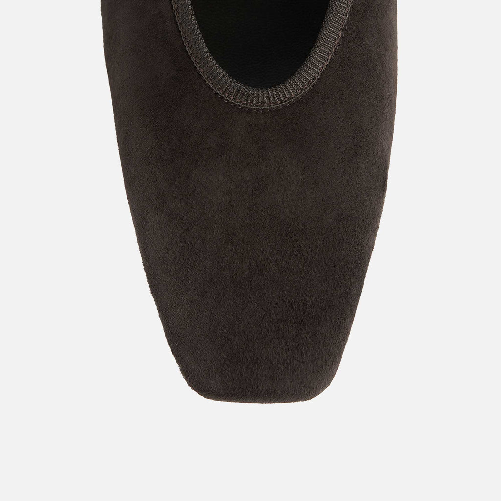 Minimalist Suede Ballerinas Pepper