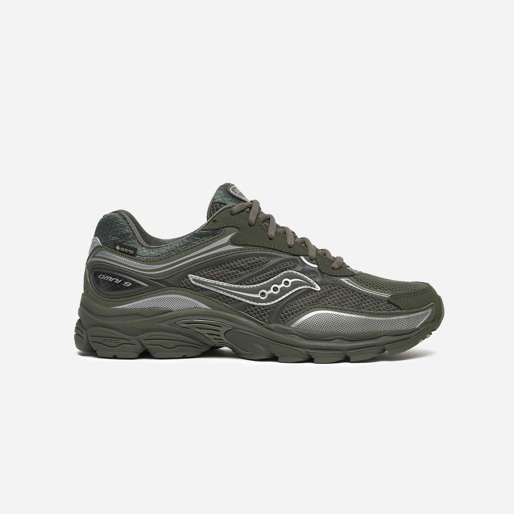 Progrid Omni 9 GTX Sneakers Fatigue/Silver