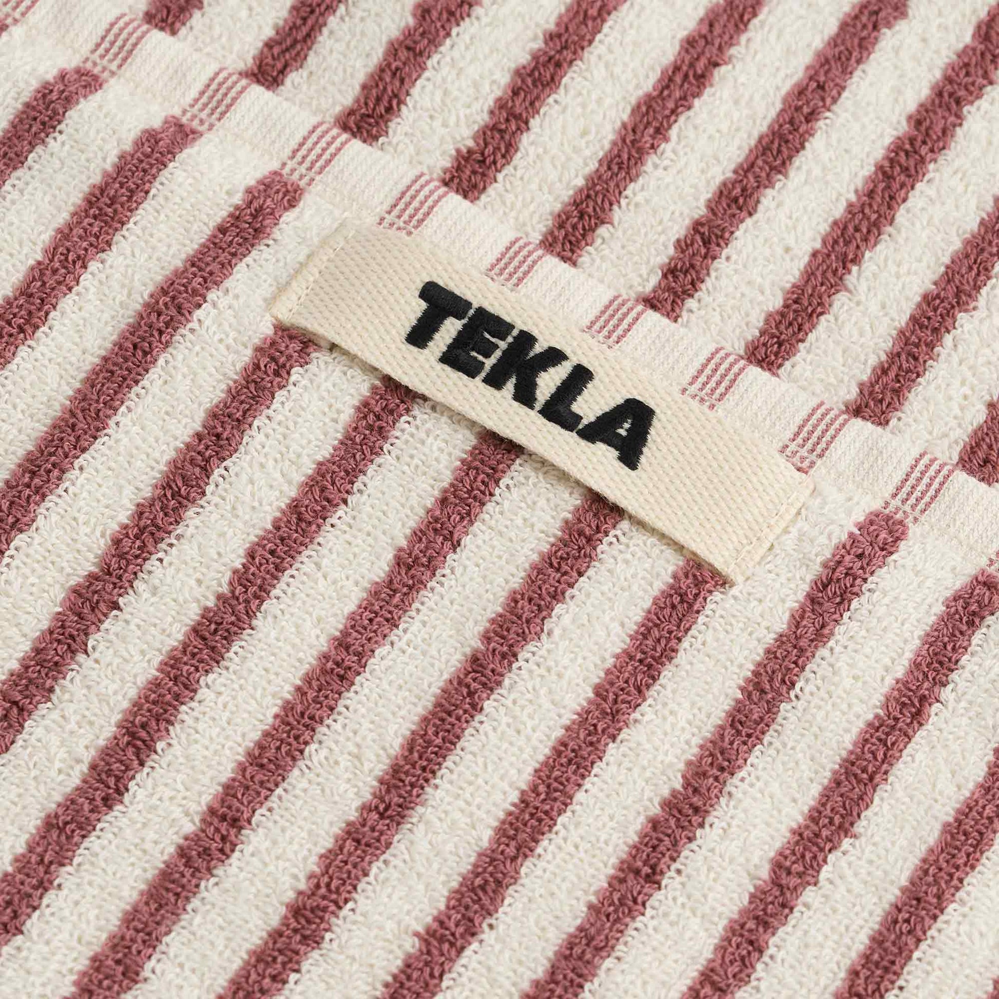 Bath Towel Ripple Stripes