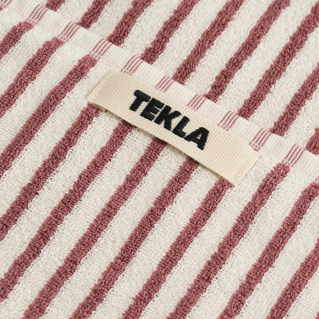 Guest Towel Ripple Stripes