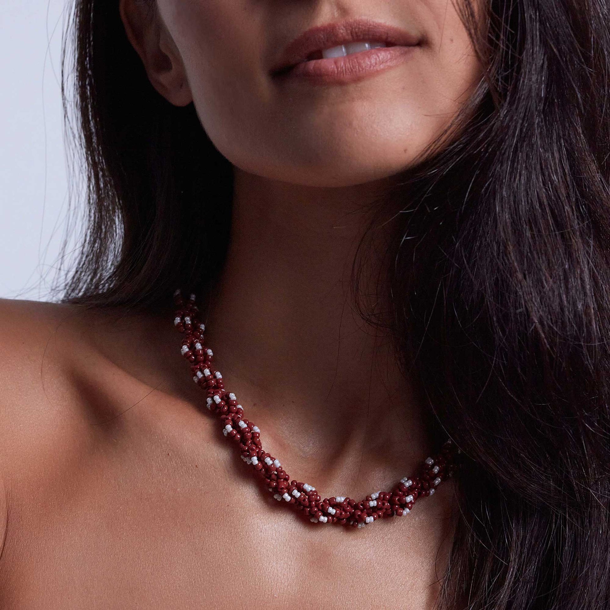Rodeo Necklace Deep Burgundy