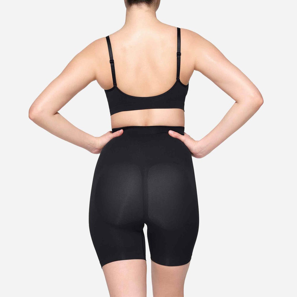 Seamless Sculpt Mid Thigh Short Onyx
