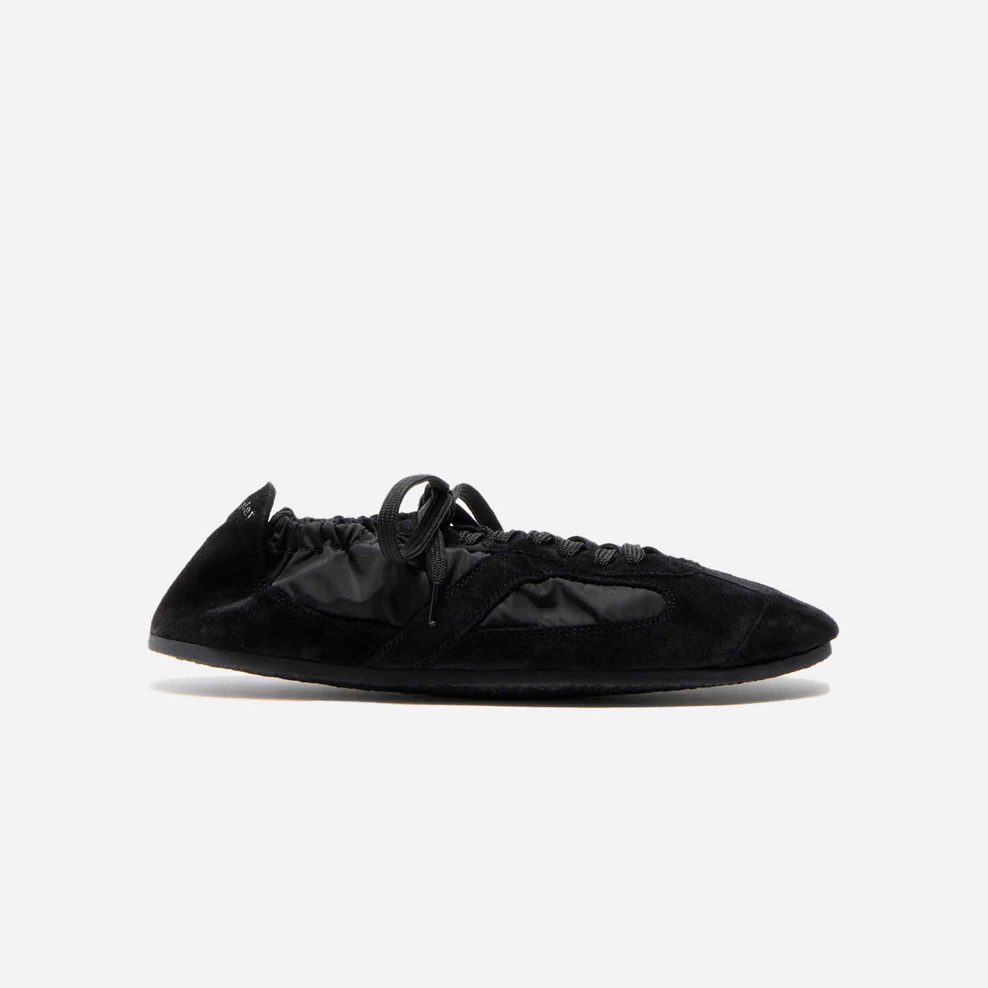 Soft Track Sneakers Black