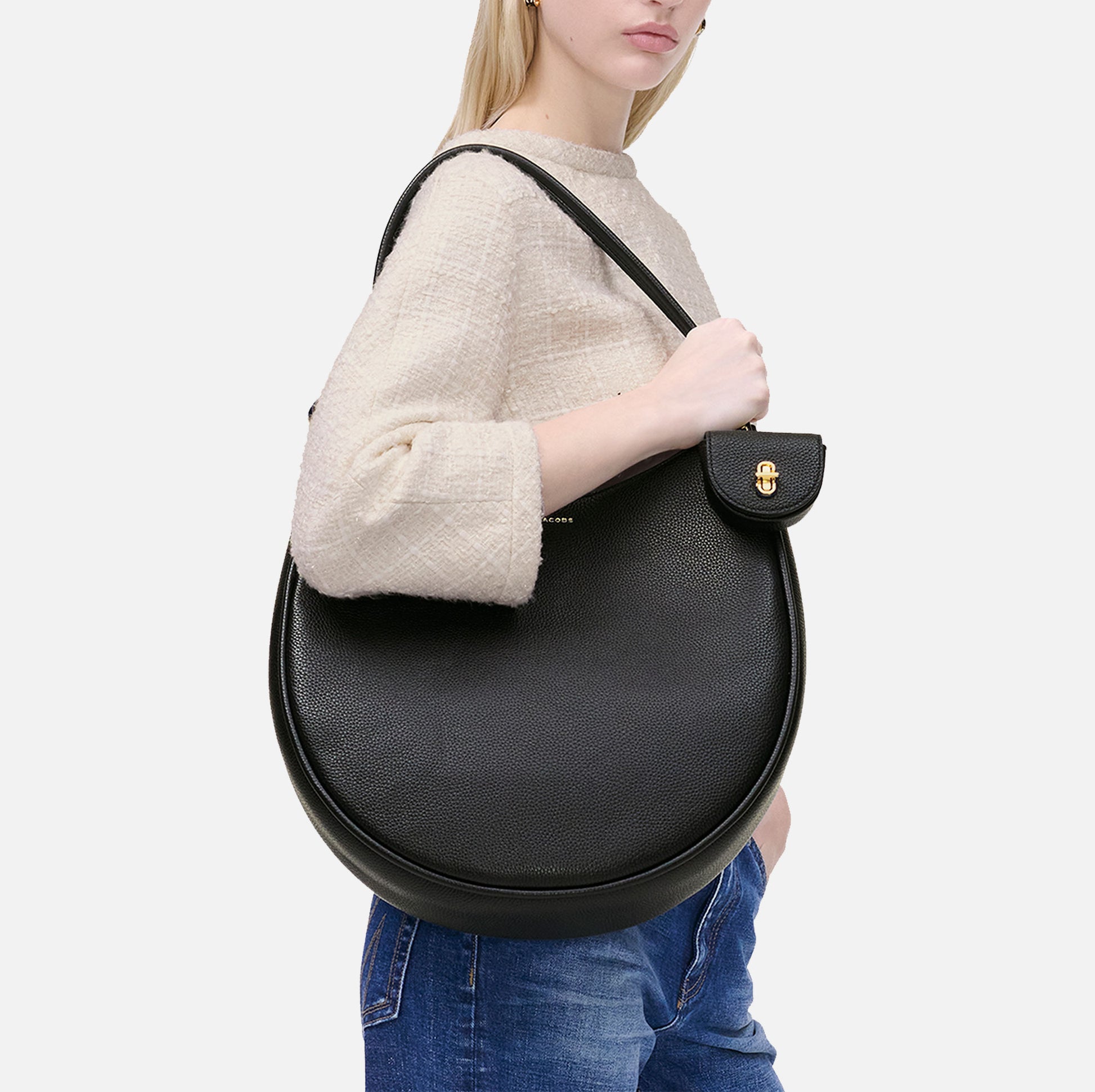 The Large Crescent Bag Black