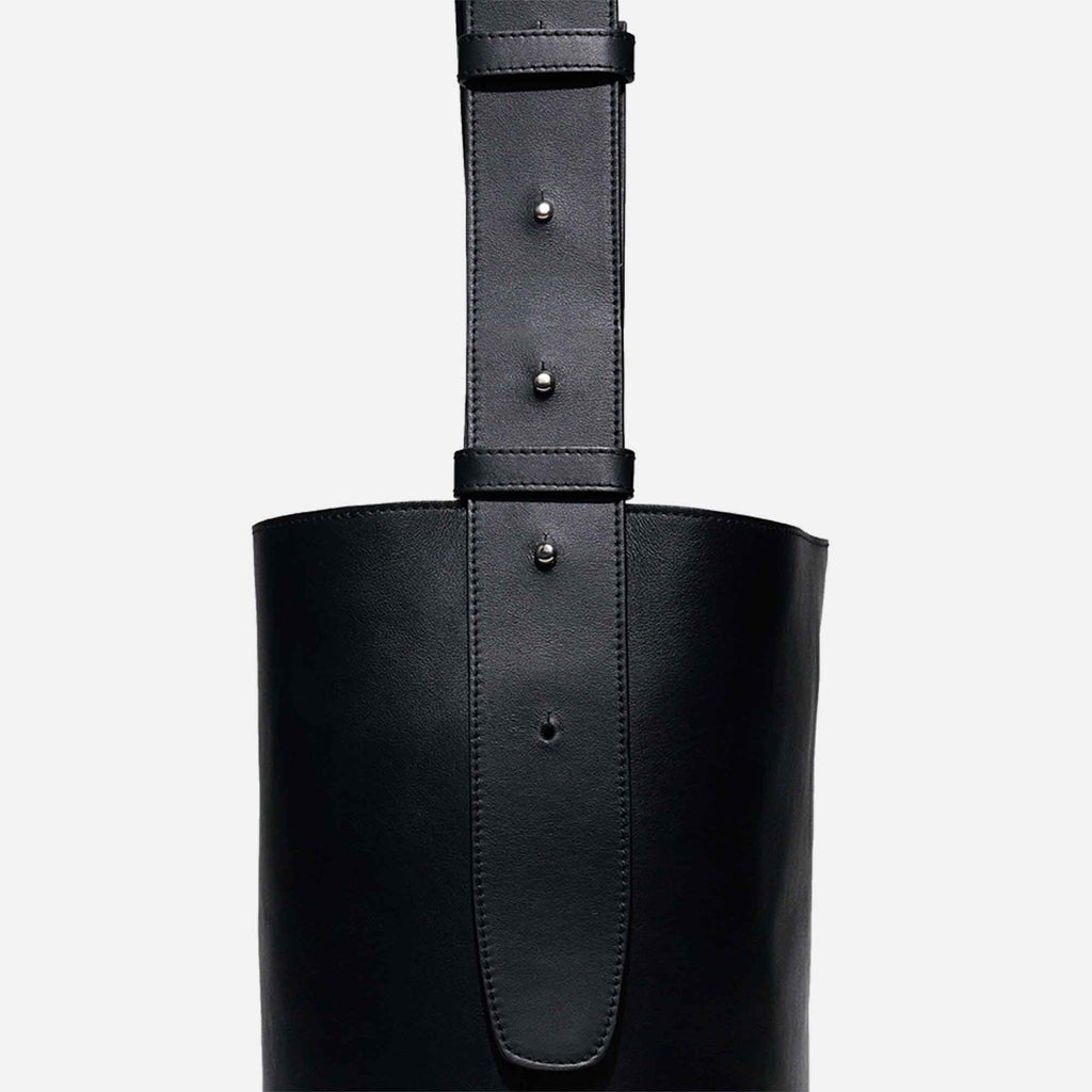 The Norma Tote Solid Black