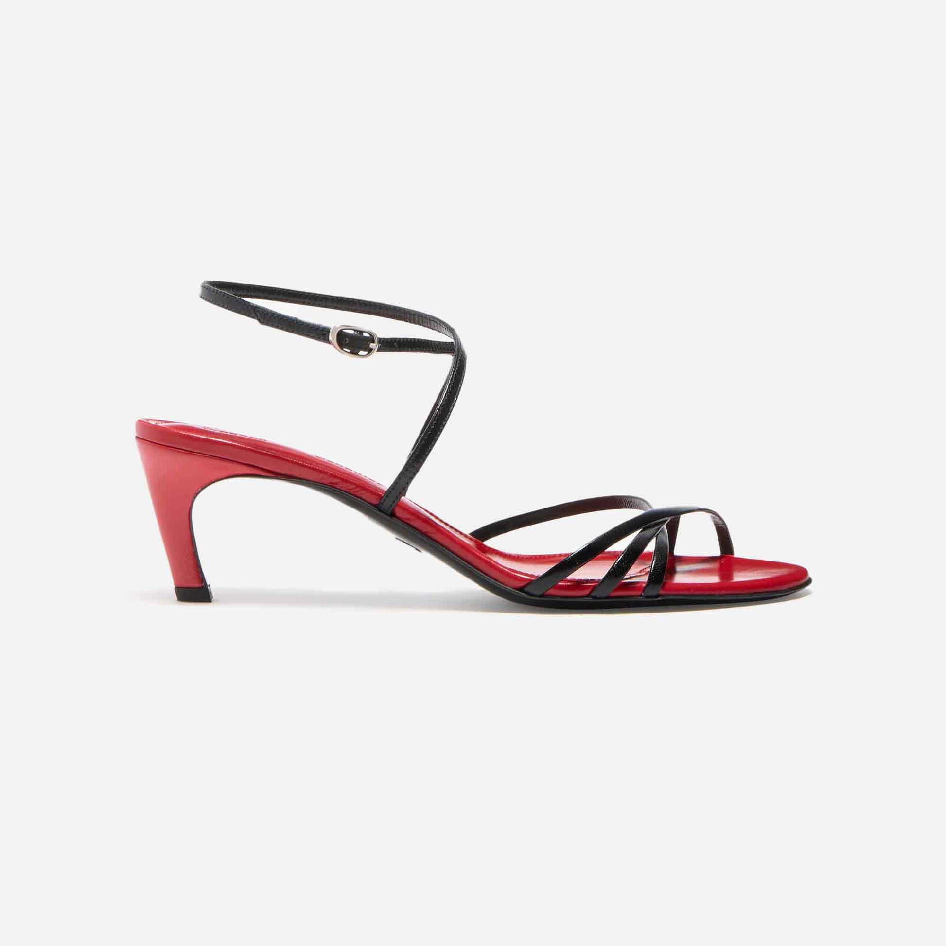 Uma Ankle Strap Sandals Black/Red