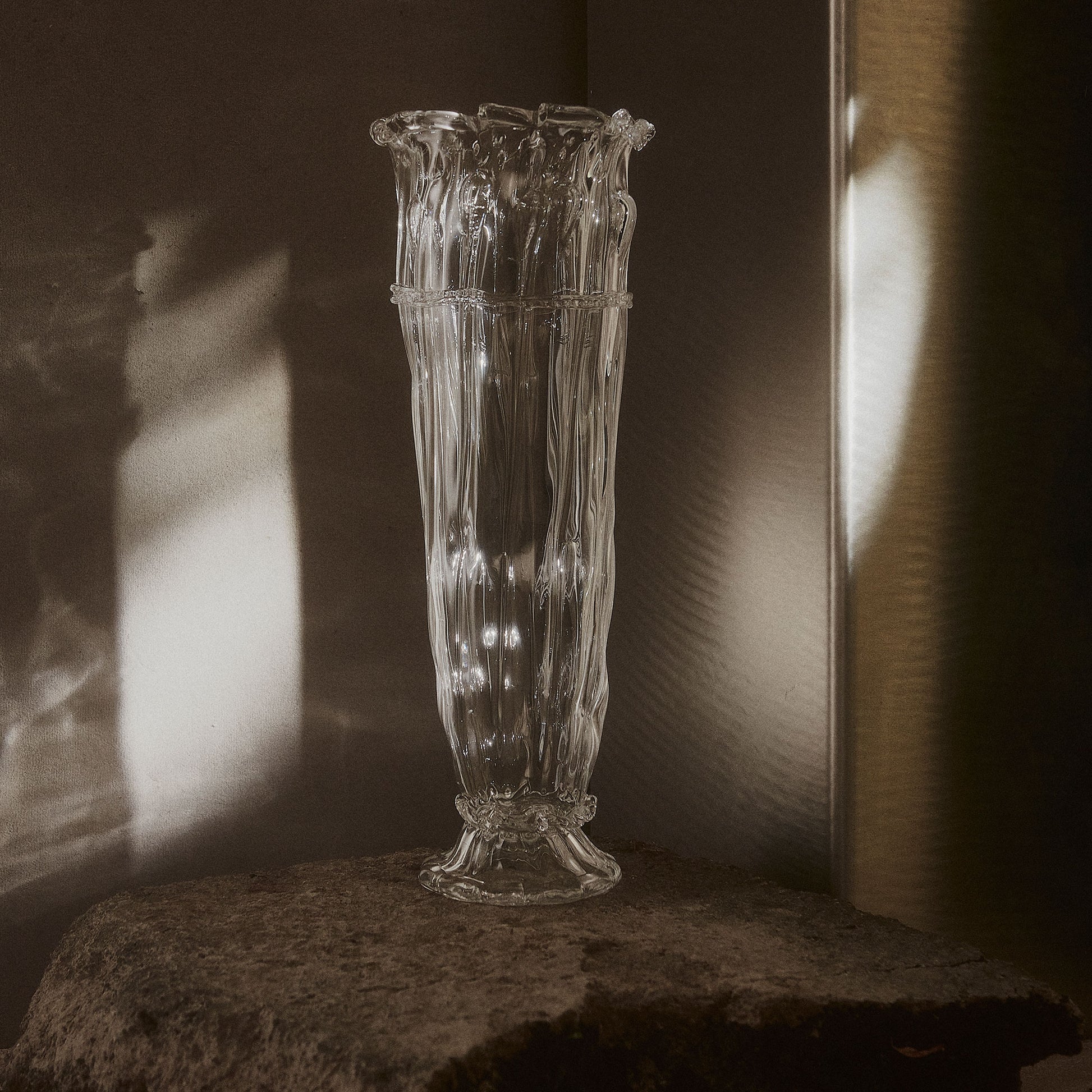 Vase Figures