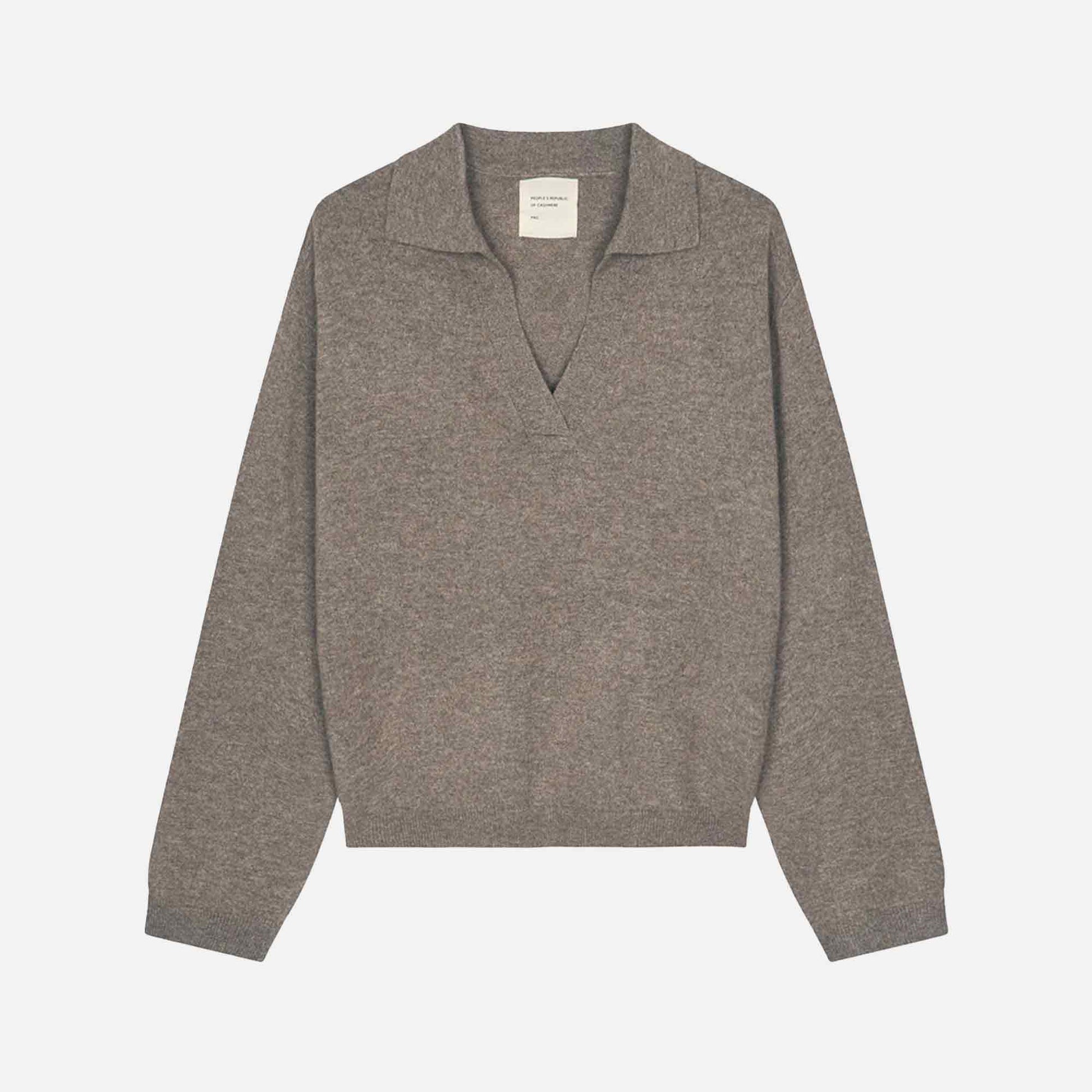 Women's Oversized Collar V-Neck Truffle